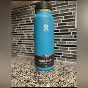 40 OZ wide mouth Hydroflasks